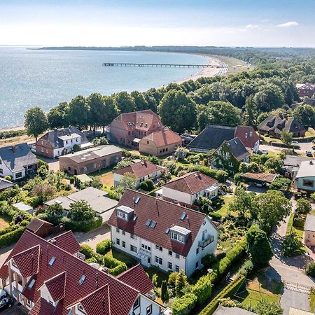 Ferienhaus Am Deich Wohnung 08 Болтенхаген Екстериор снимка