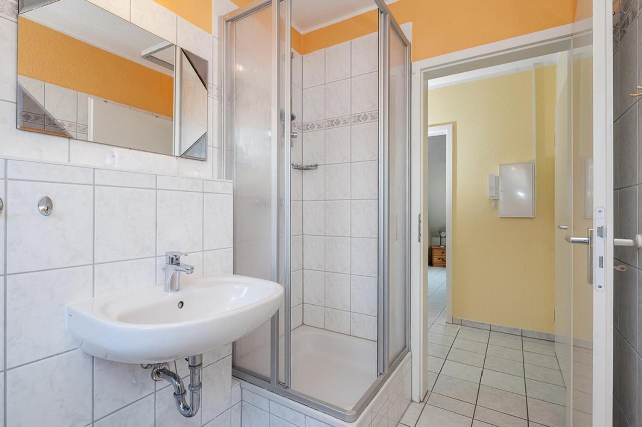 Ferienhaus Am Deich Wohnung 08 Болтенхаген Екстериор снимка